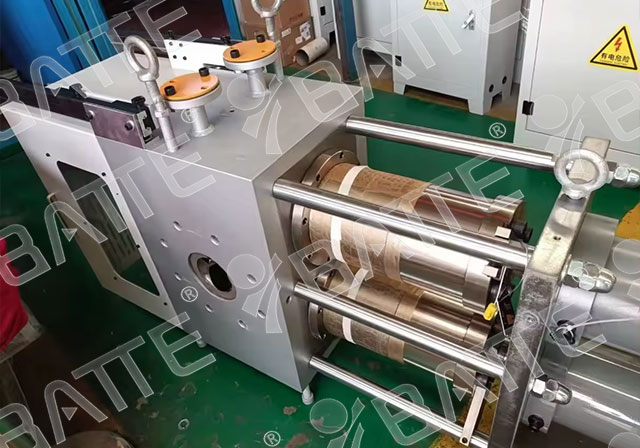 PP plastic hollow plate extrusion screen changer 