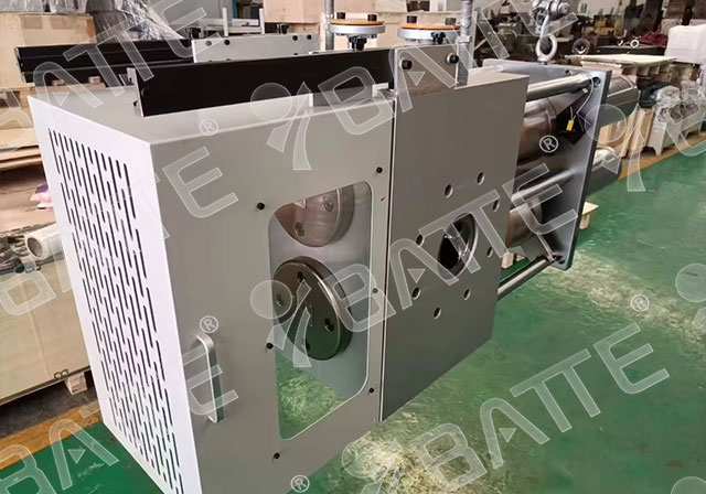 hydraulic extrusion screen changer