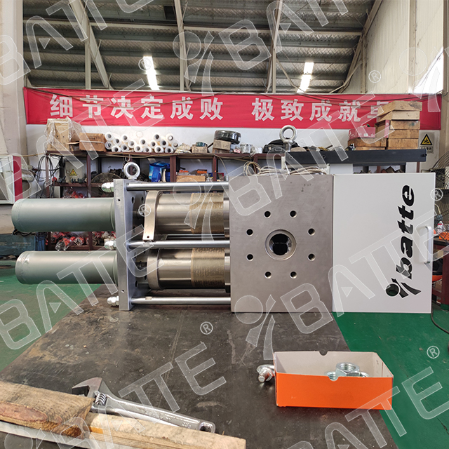 double column large-area hydraulic screen changer