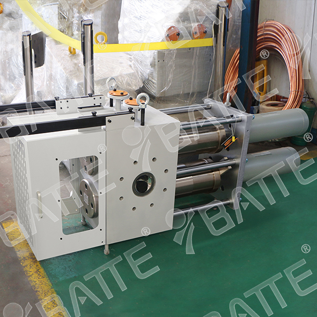 hydraulic extrusion screen changer